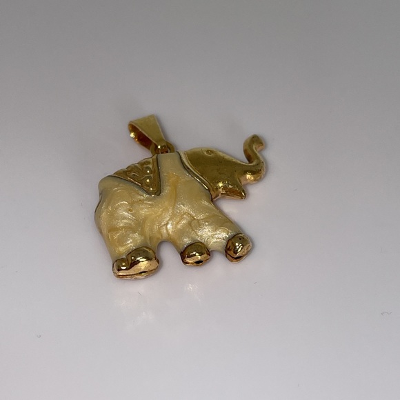Lucky Elephant pendant charm for necklace or bracelet trunk up luck Vintage Gold - Picture 5 of 11